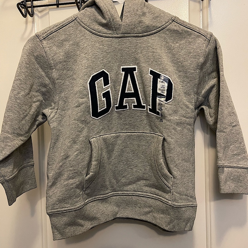 BOYS HOODED SWEATSHIRT